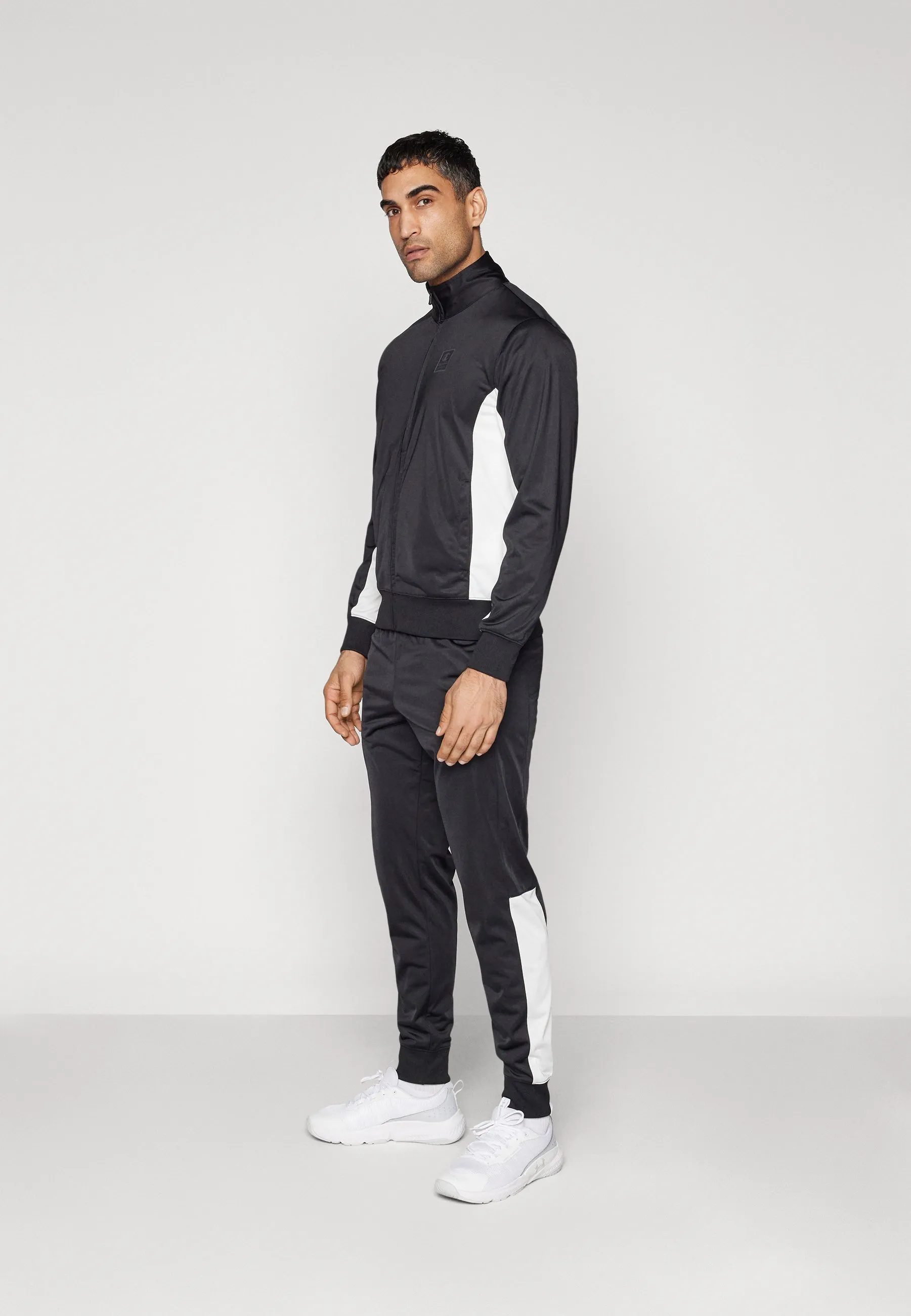 ATHLEISURE TRACKSUIT - Tuta
