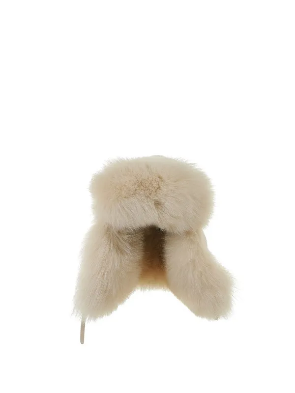 Aviator hat in pure cashmere with braids