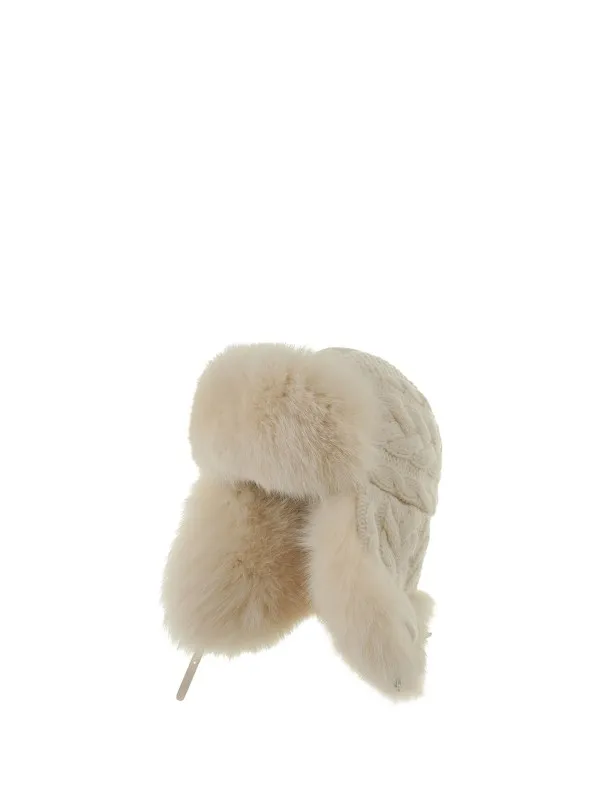 Aviator hat in pure cashmere with braids
