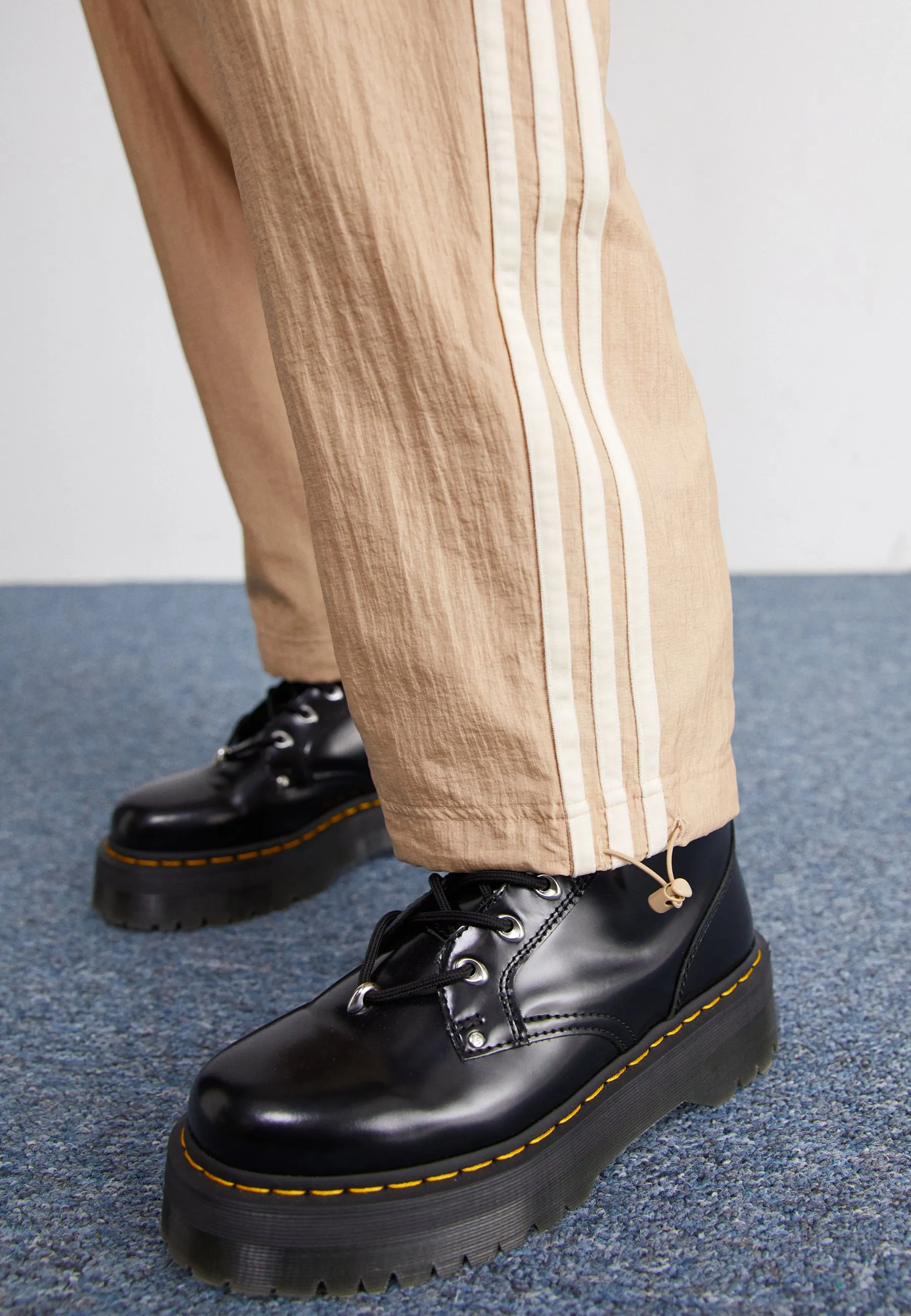 BALLOON PANTS - Pantaloni sportivi