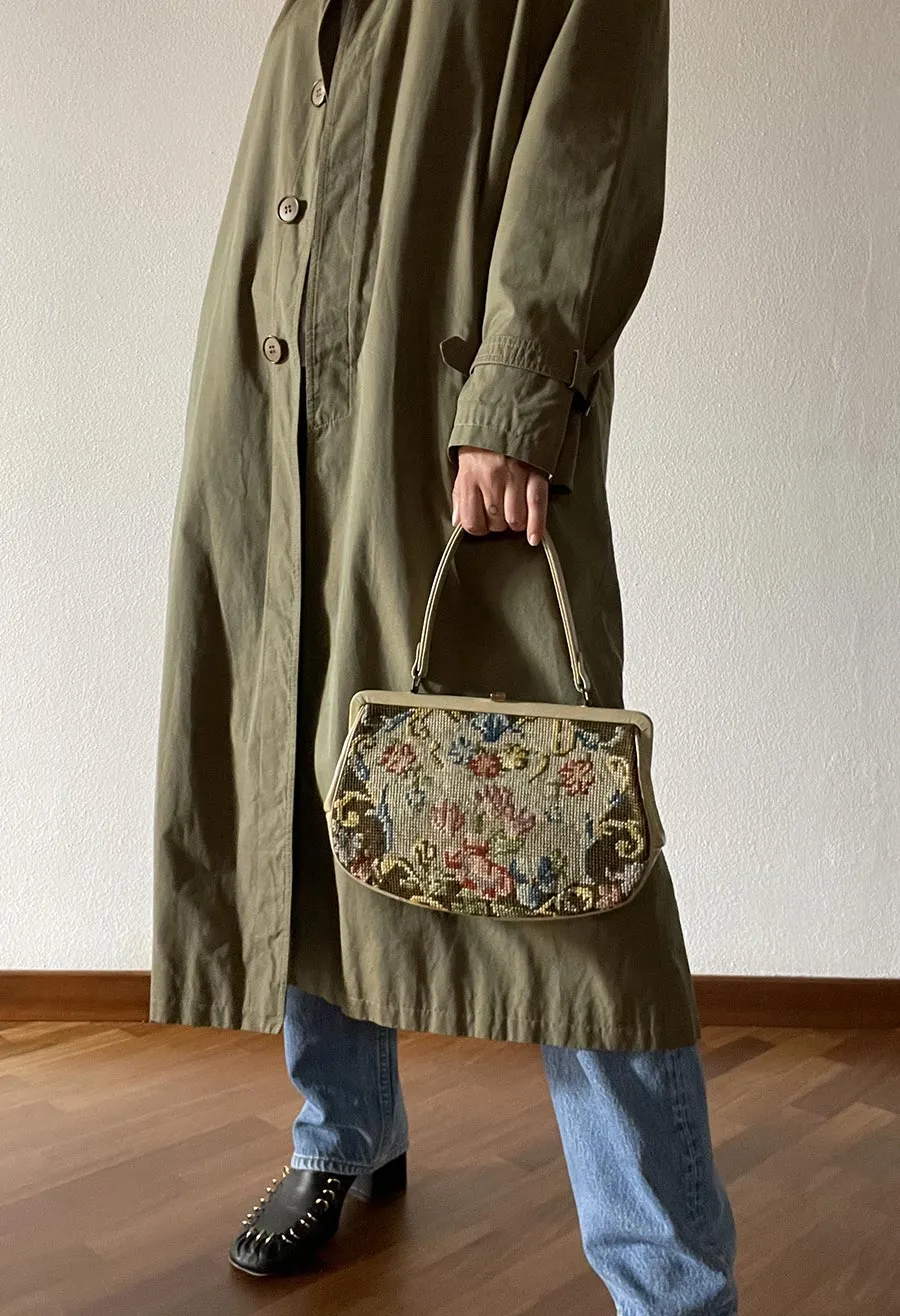 Borsa ricamata a punto croce vintage anni ’50