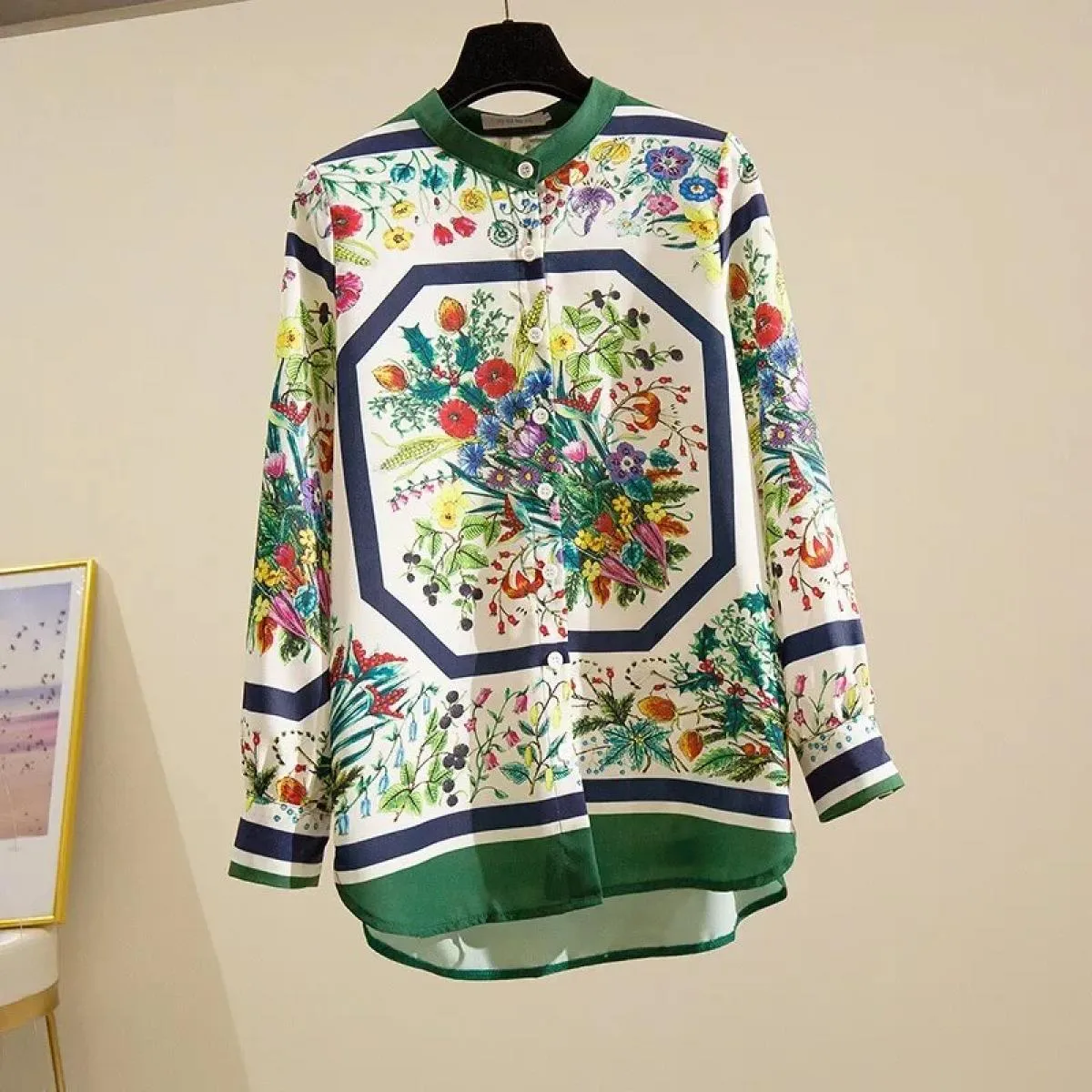 Camicia da spinning a colori retrò famosa famiglia tempesta di neve Camicia da donna con colletto rialzato floreale a maniche lu