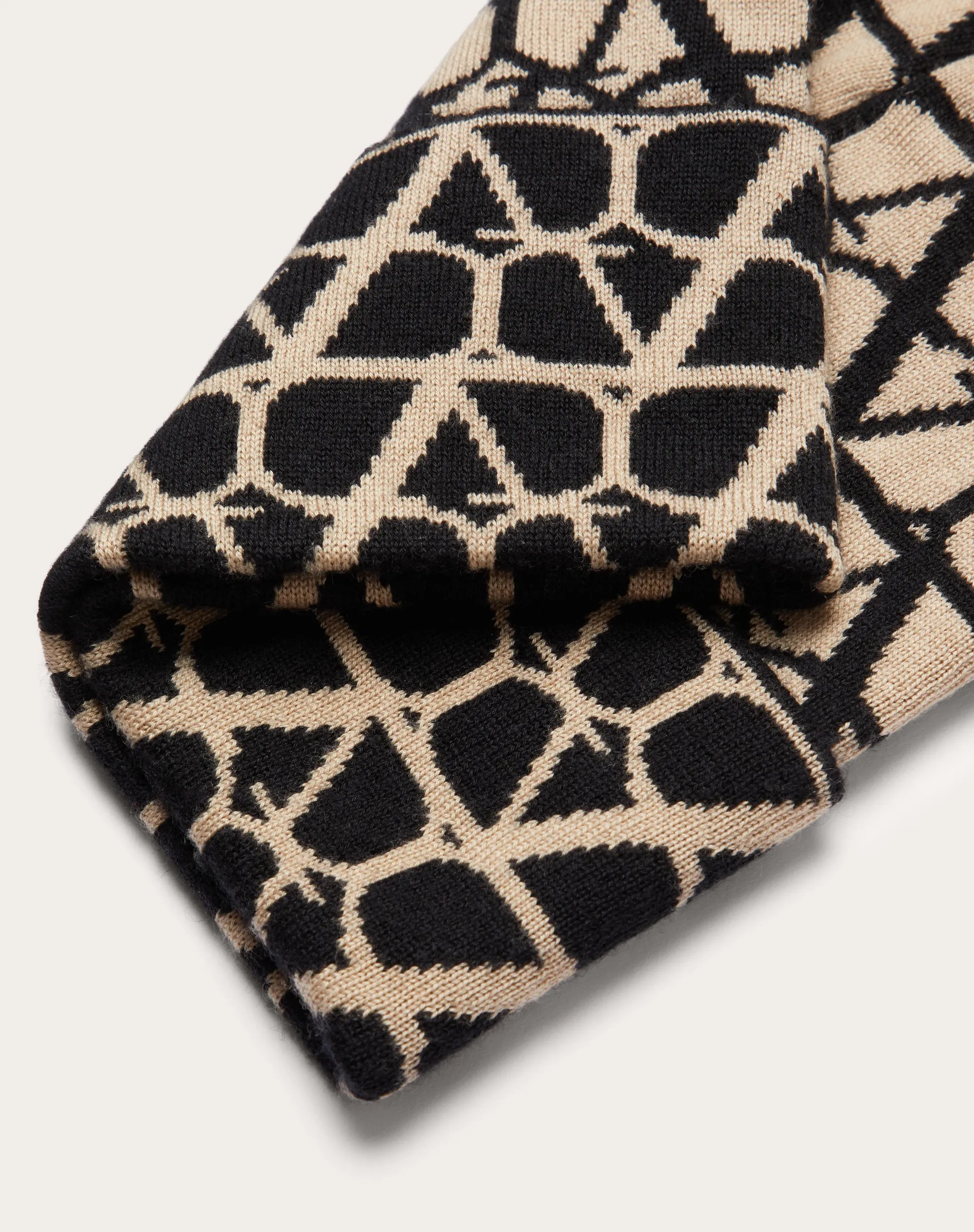 CAPPELLO BEANIE KNITTED TOILE ICONOGRAPHE IN CASHMERE E SETA