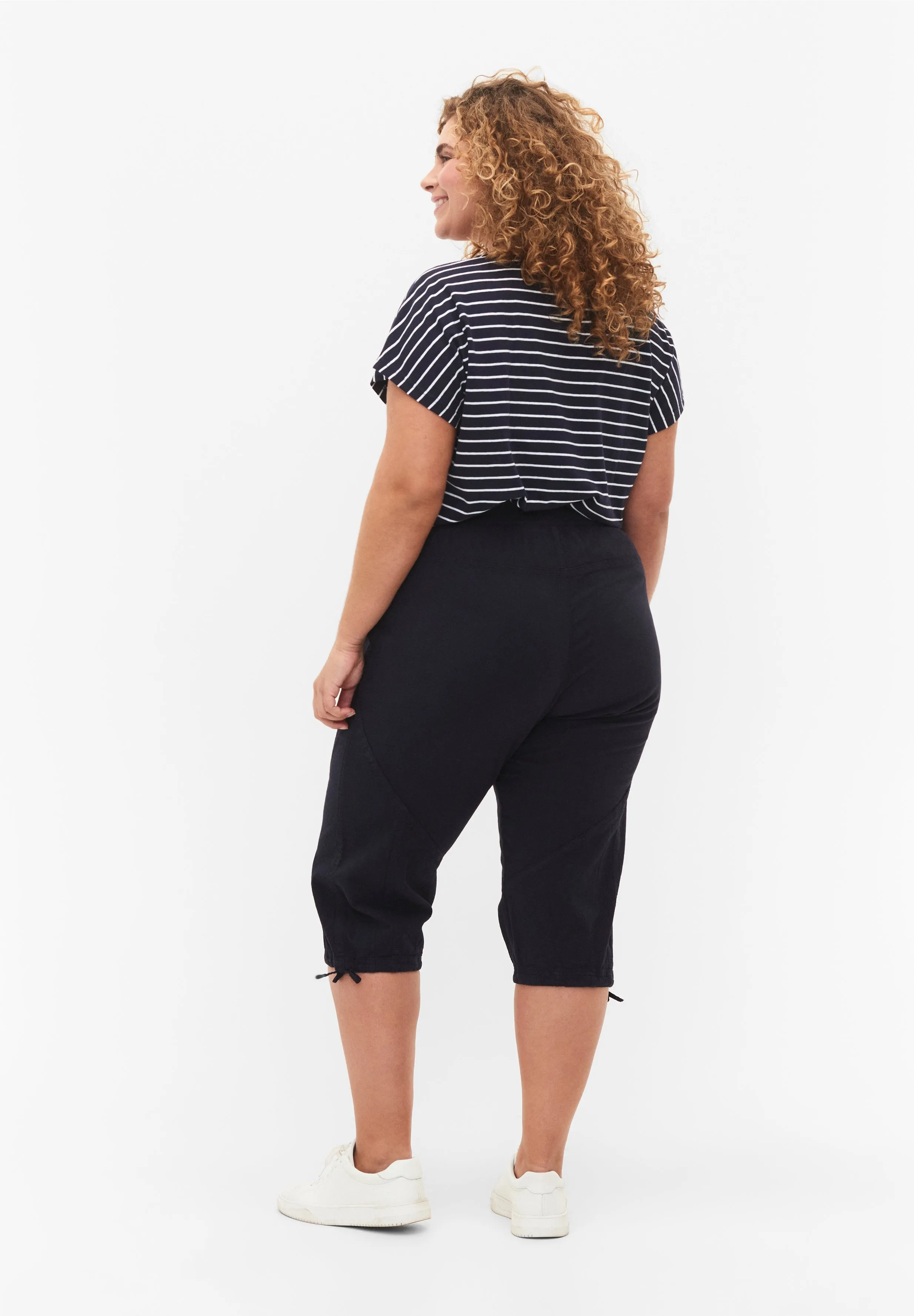 CAPRI - Shorts