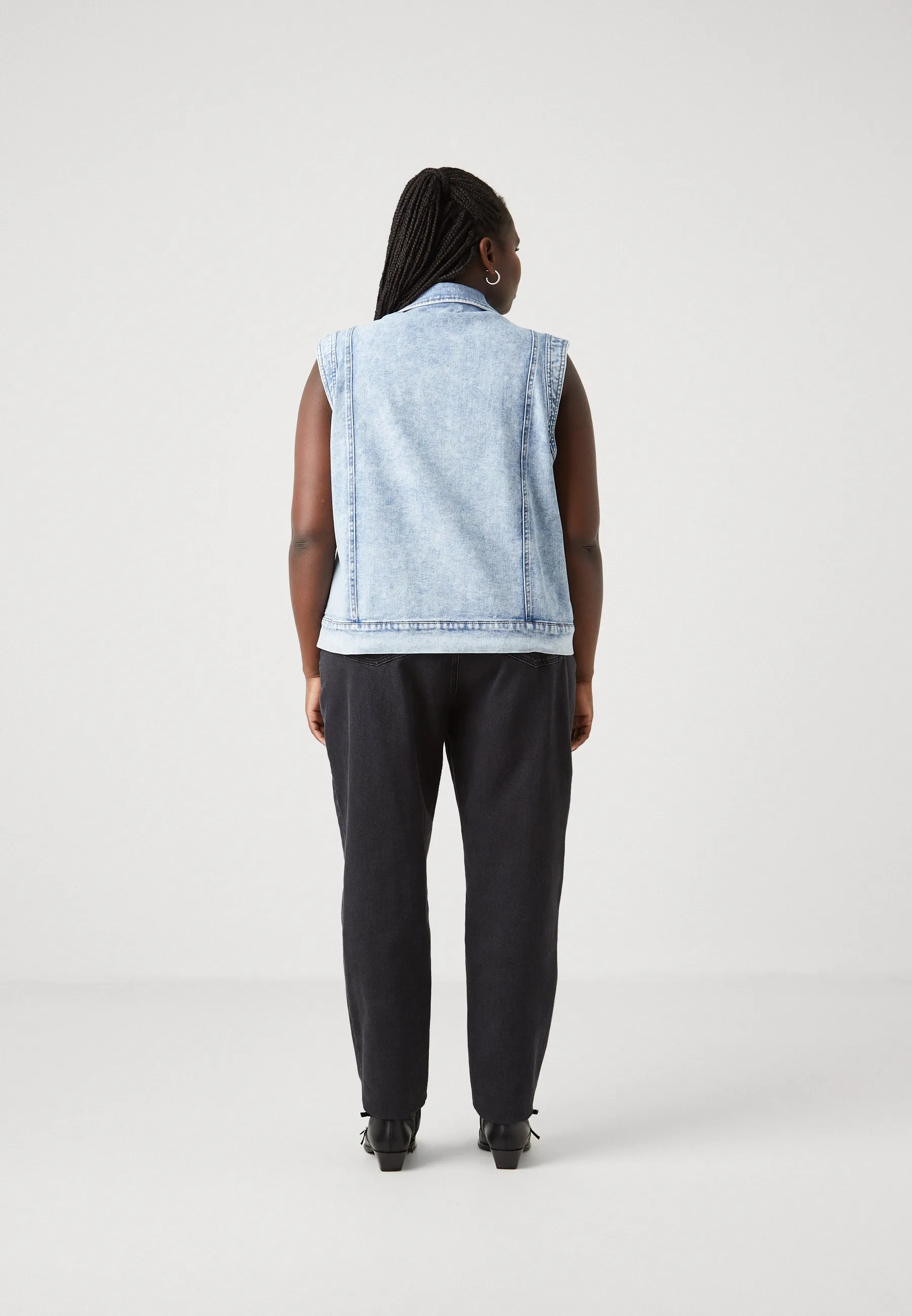 CARMIA WAISTCOAT - Smanicato