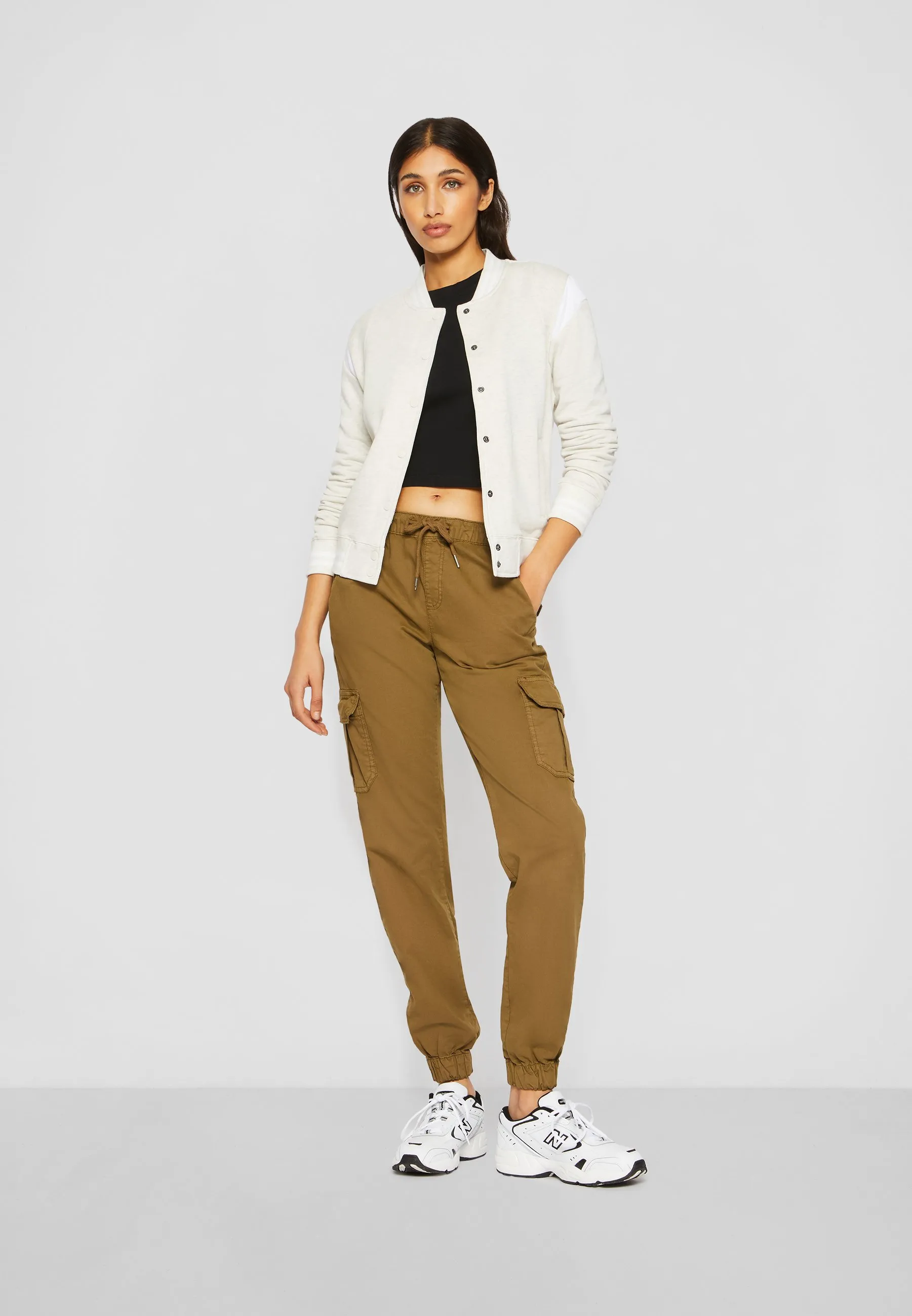 HIGH WAIST - Pantaloni cargo