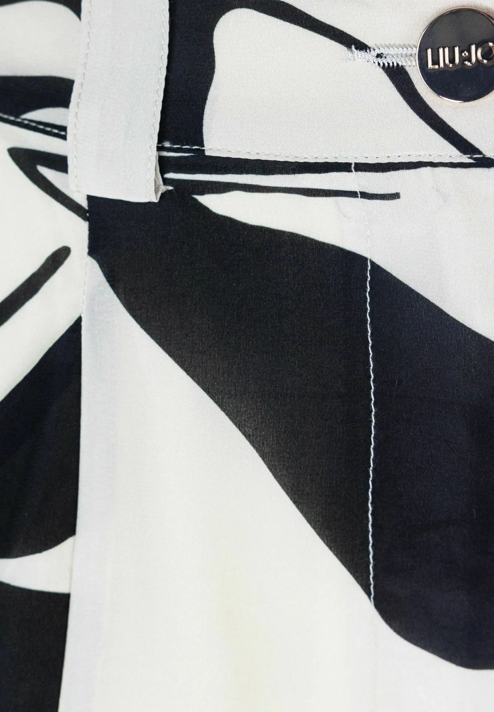 IN MACRO FANTASIA - Pantaloni cargo