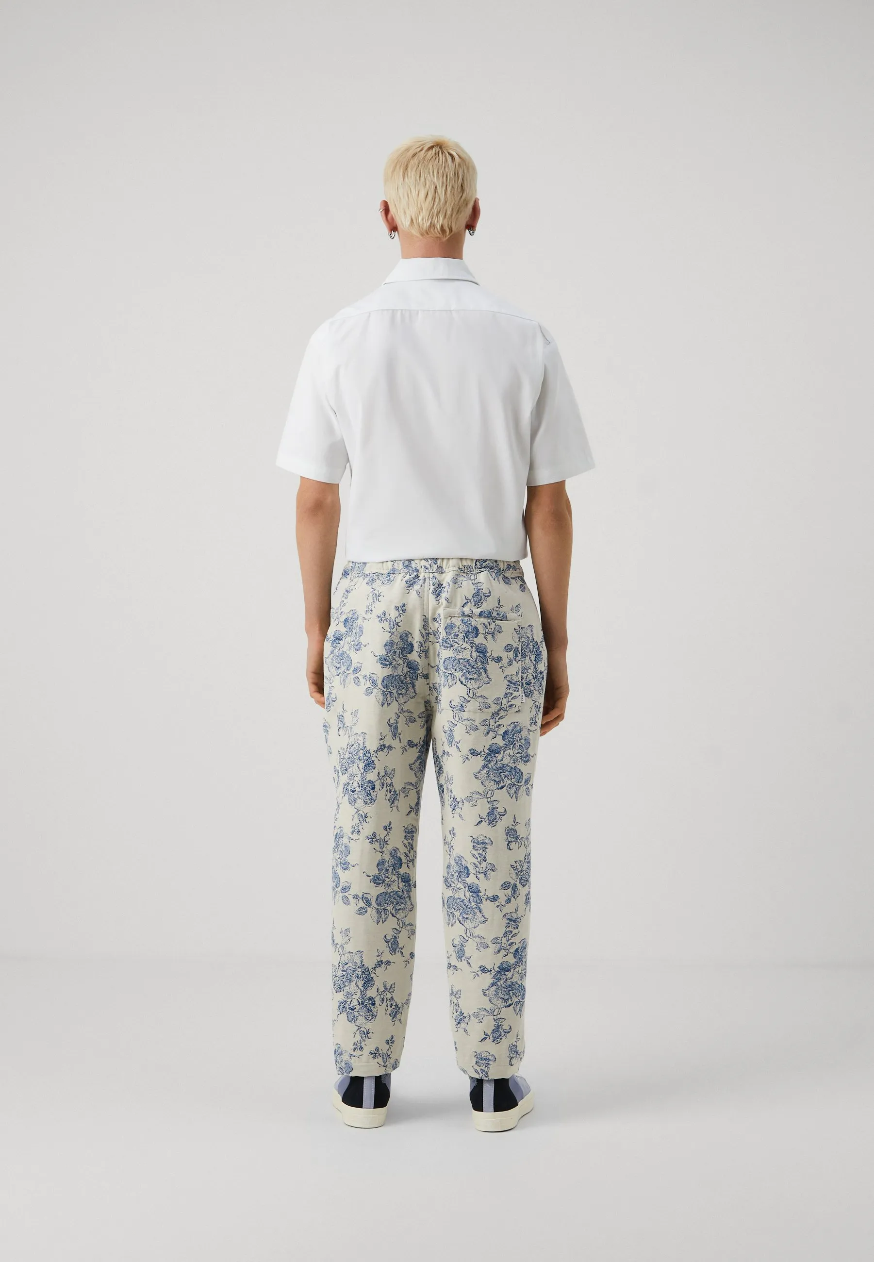KURT TROUSER FLORAL - Pantaloni