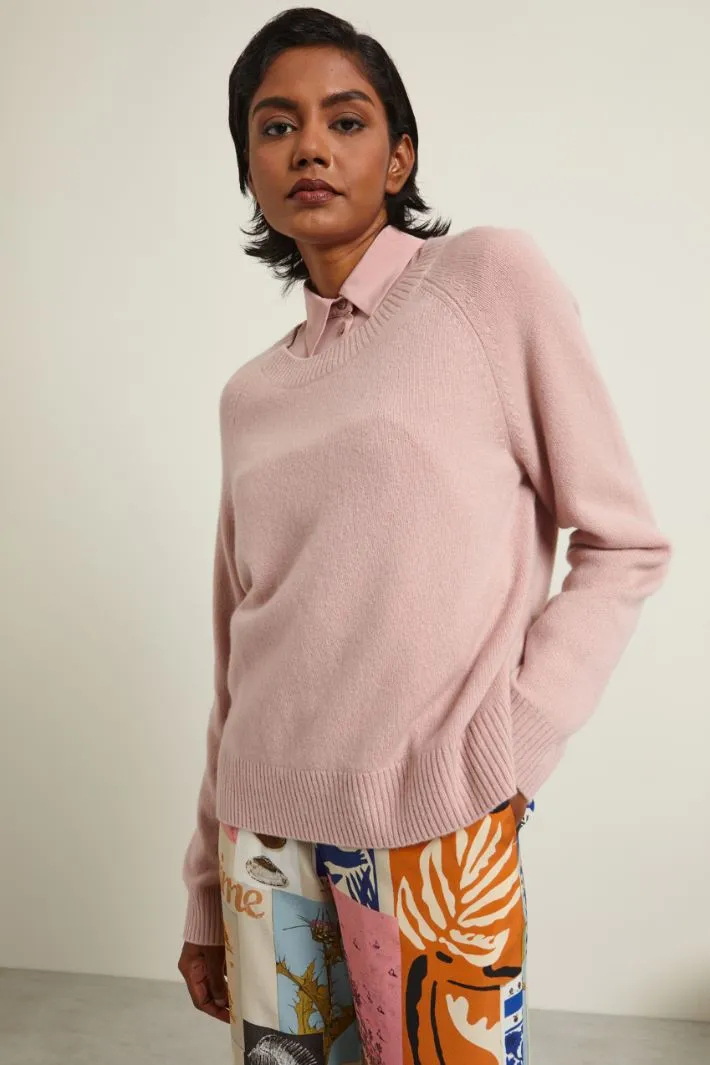 Maglia con spacchi