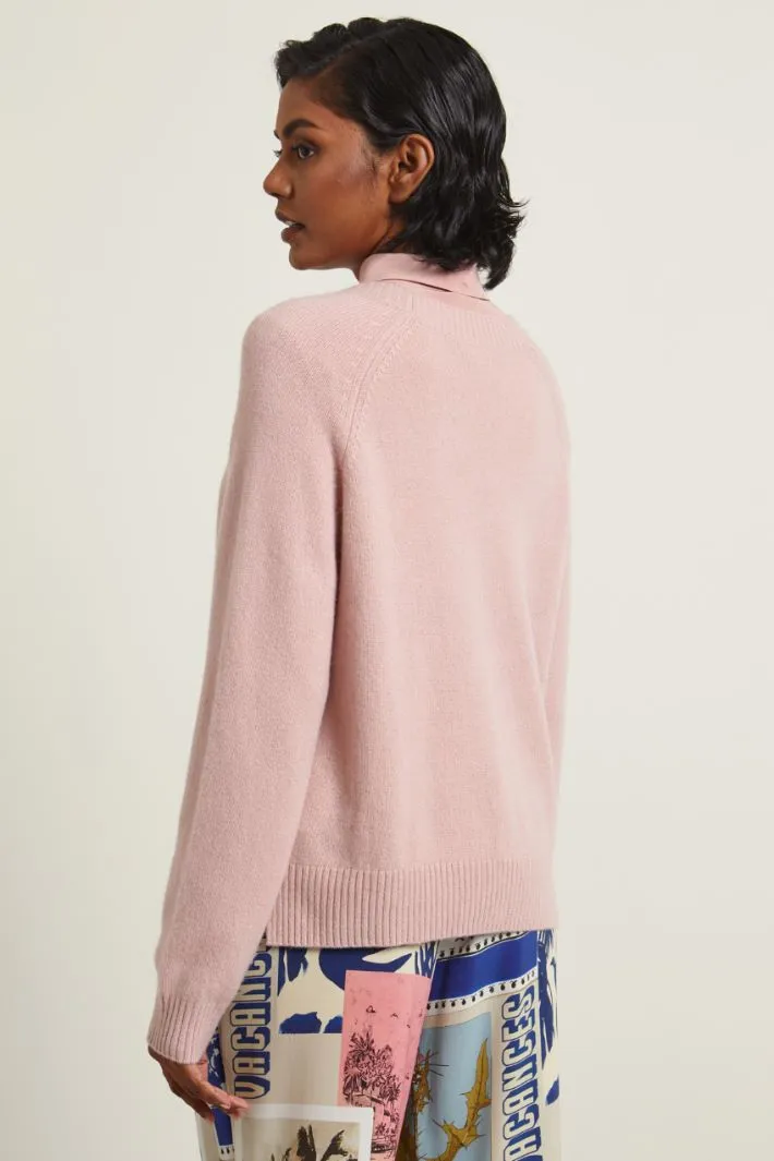 Maglia con spacchi