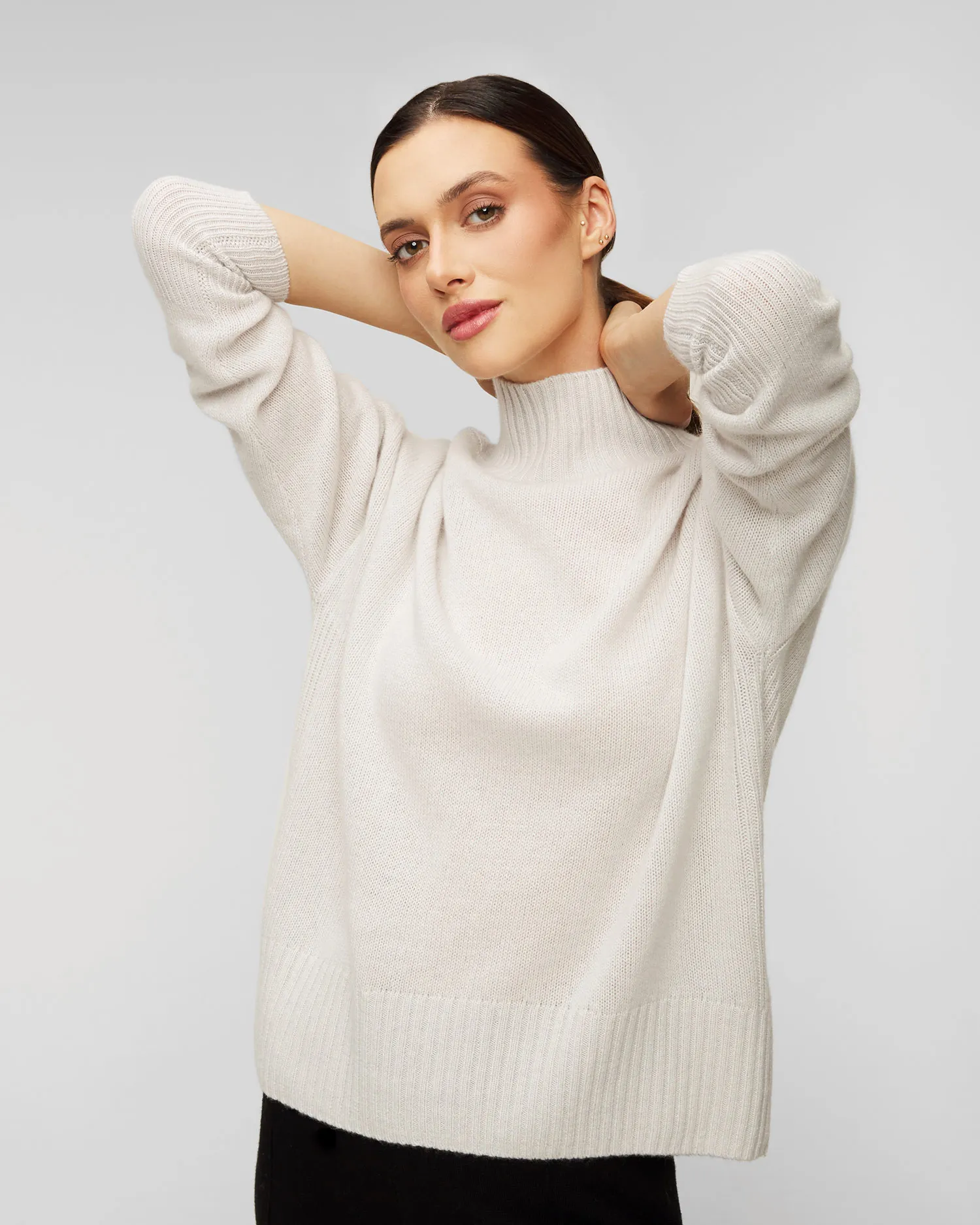 Maglione in cashmere da donna Allude Mockneck a collo alto 11156-80