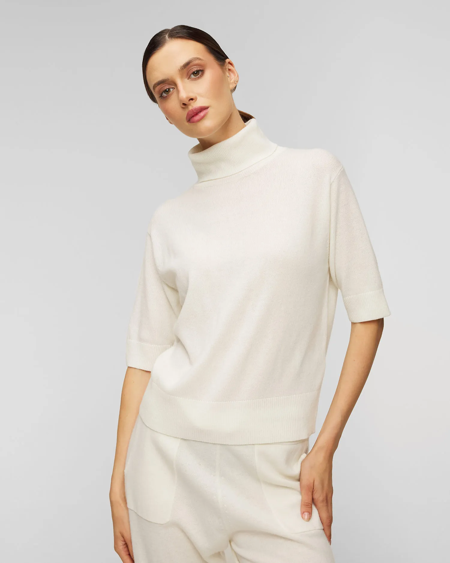 Maglione in cashmere da donna Allude Turtleneck-sweater 11204-40