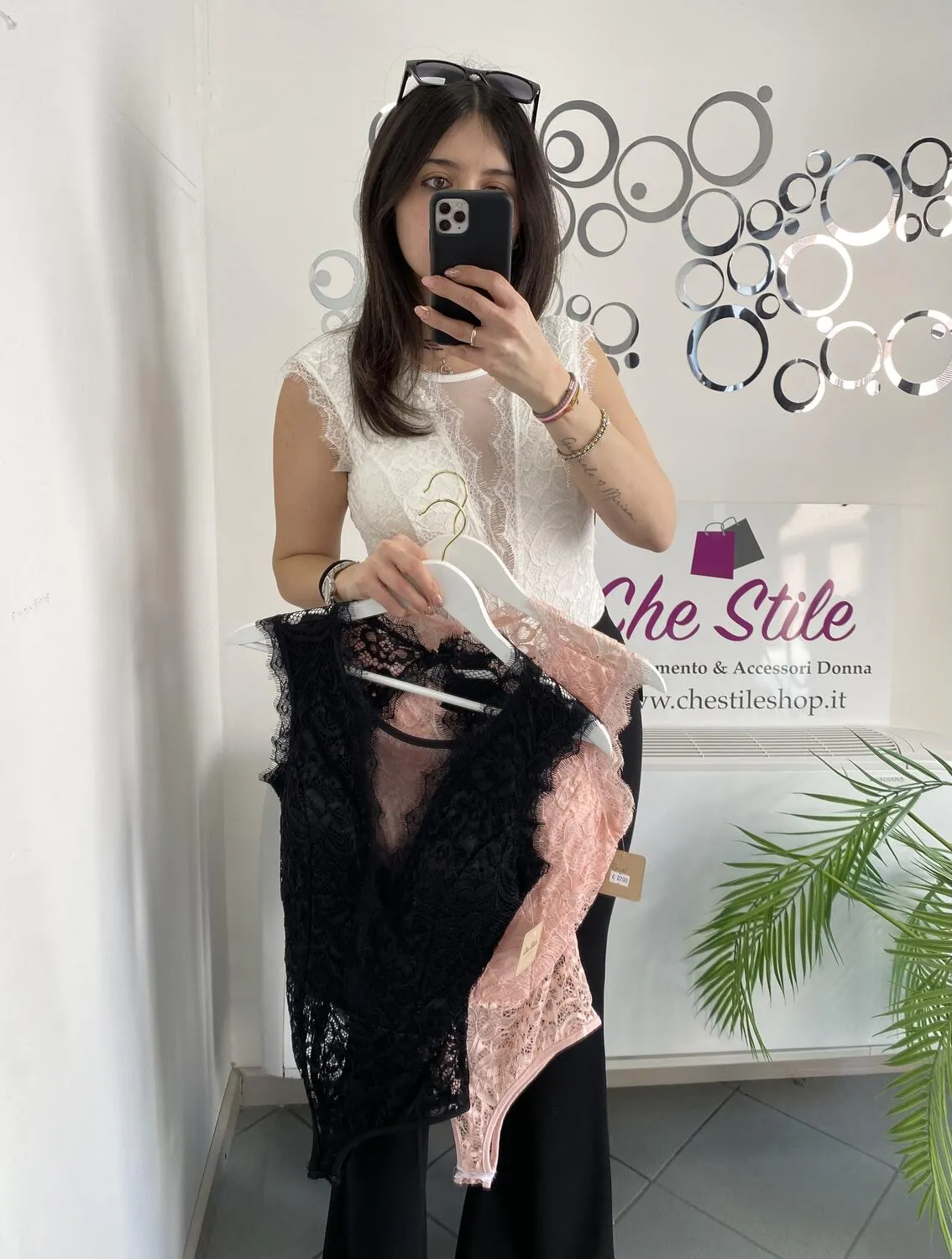 NEW Body in pizzo scollo sulla schiena
