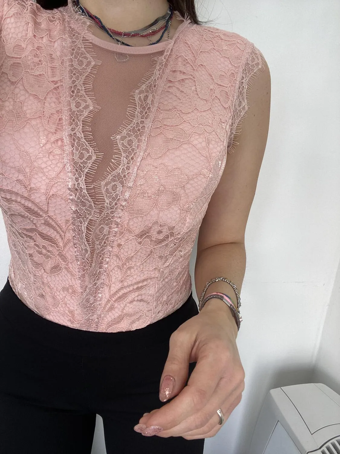 NEW Body in pizzo scollo sulla schiena