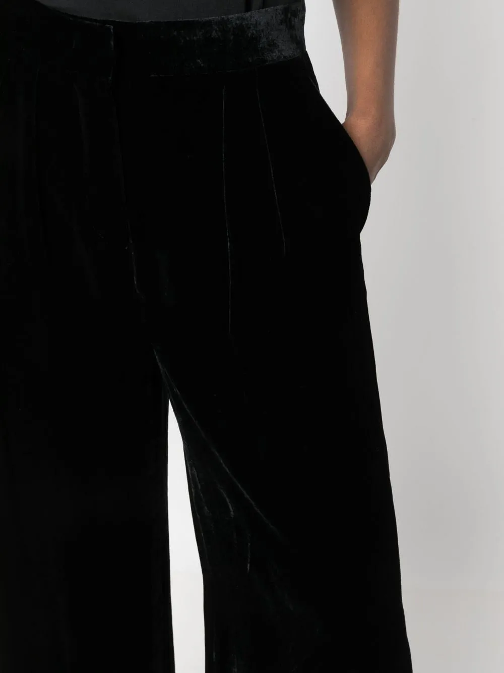 Pantaloni a palazzo in nero - donna