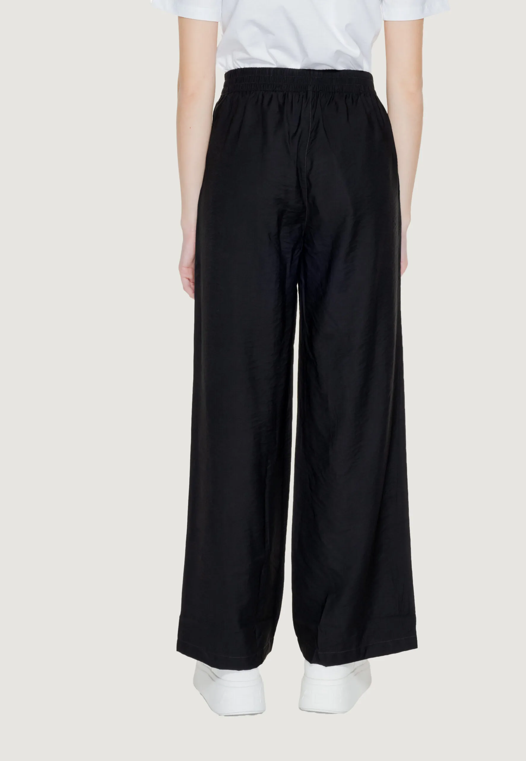 Pantaloni a palazzo Jacqueline De Yong Jdysoul Life Mw Wide Wvn Dia Nero