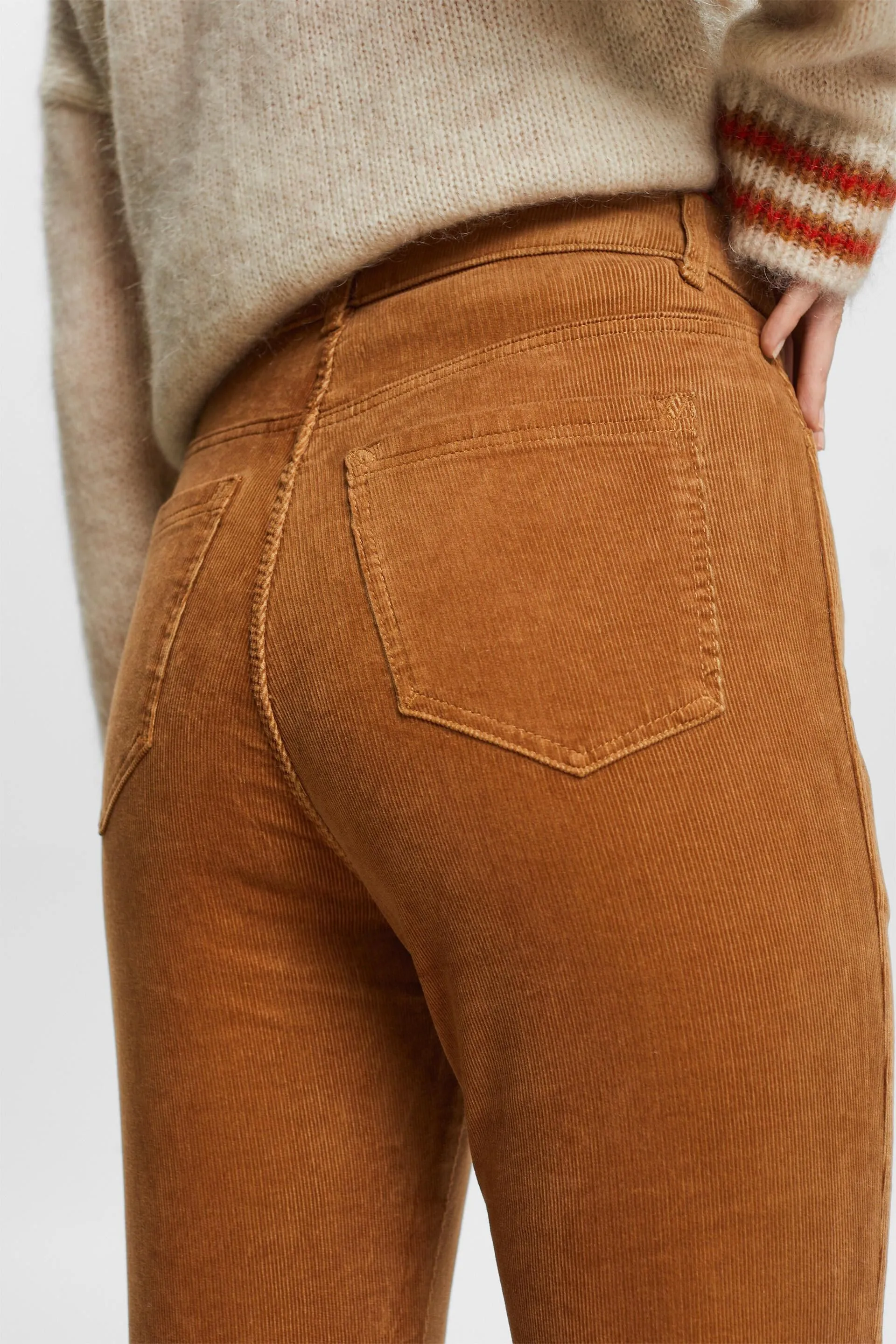 Pantaloni in fine velluto Bootcut Fit a vita alta