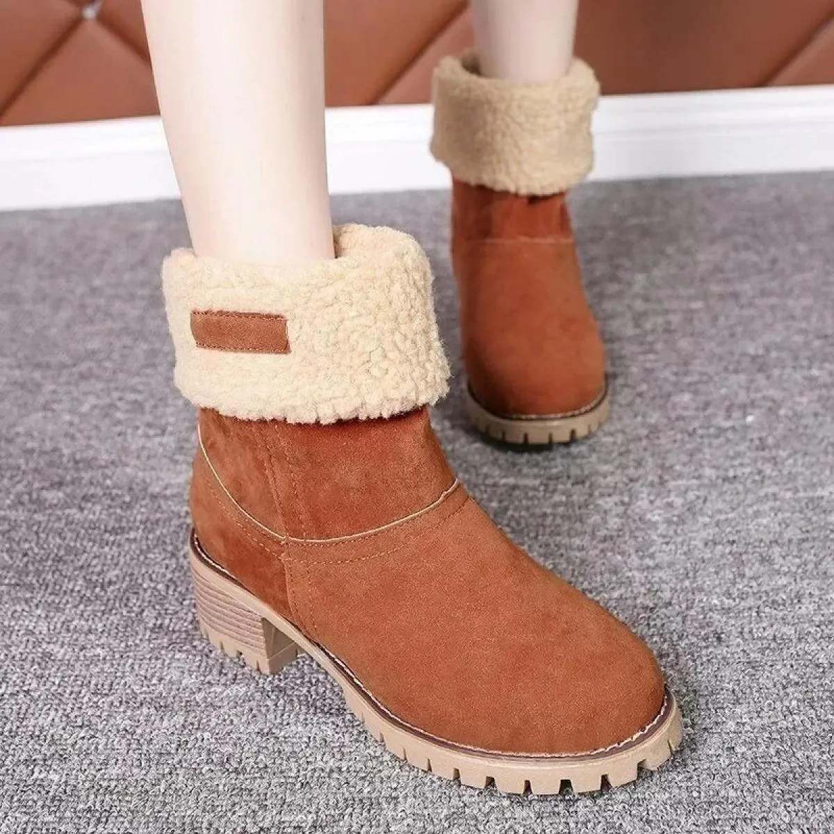Scarpe da donna 2023 Vendita calda Stivali da donna con maniche in pelle scamosciata invernale Tenere al caldo Scarpe da donna S