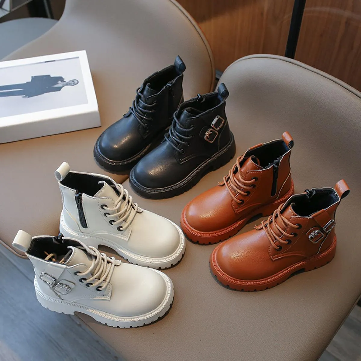 Stivali da ragazza con tacco basso antiscivolo Scarpe comode da ragazza primavera autunno per bambini Scarpe eleganti formali di