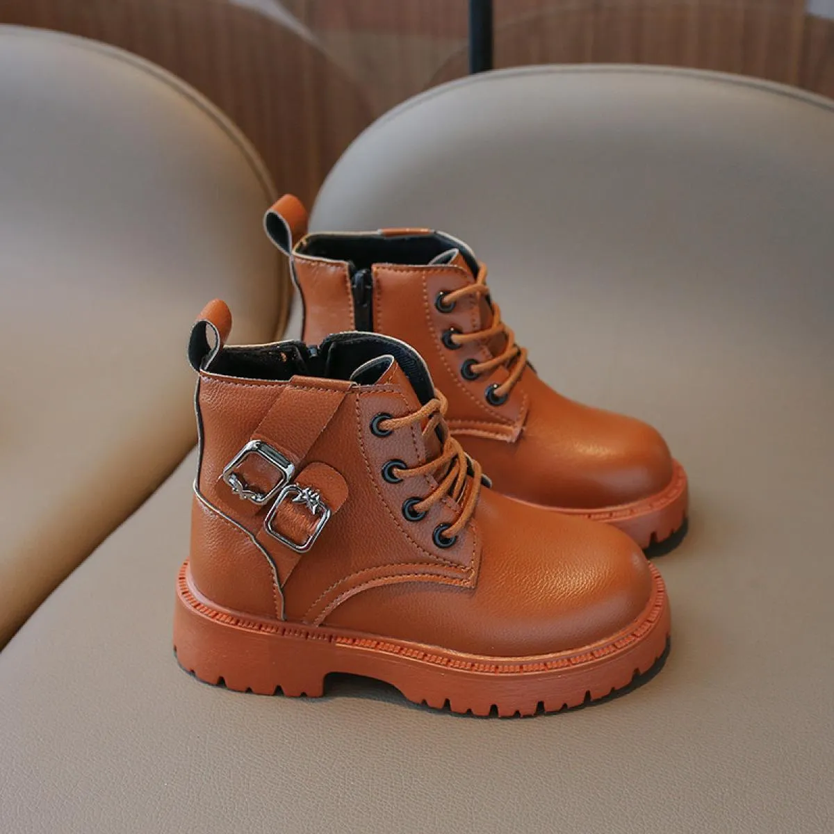Stivali da ragazza con tacco basso antiscivolo Scarpe comode da ragazza primavera autunno per bambini Scarpe eleganti formali di