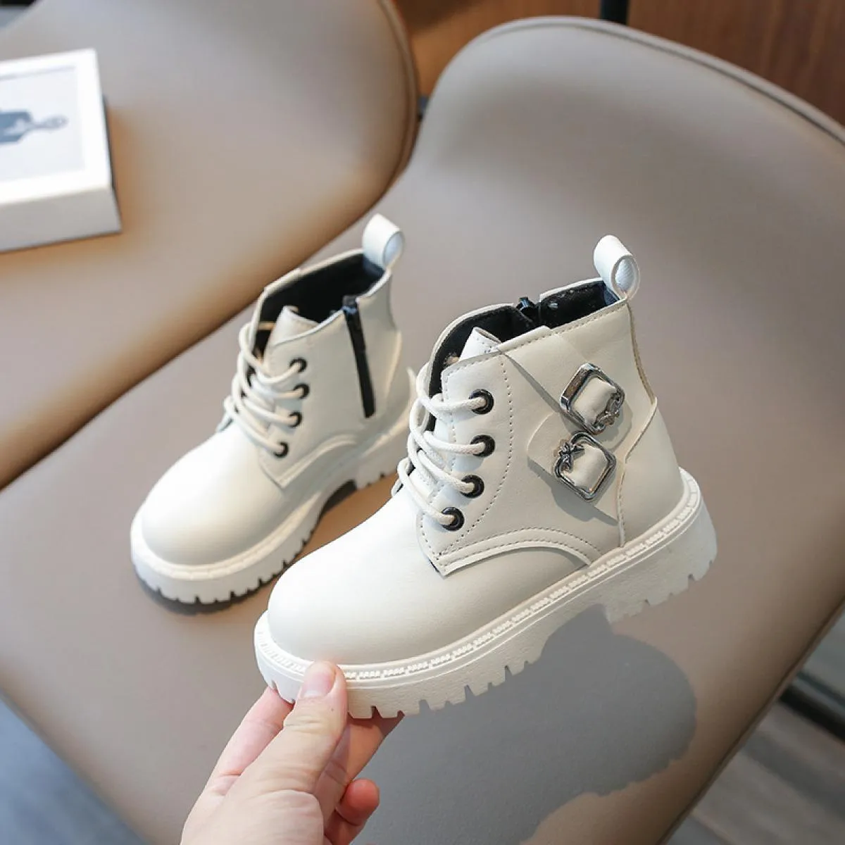 Stivali da ragazza con tacco basso antiscivolo Scarpe comode da ragazza primavera autunno per bambini Scarpe eleganti formali di