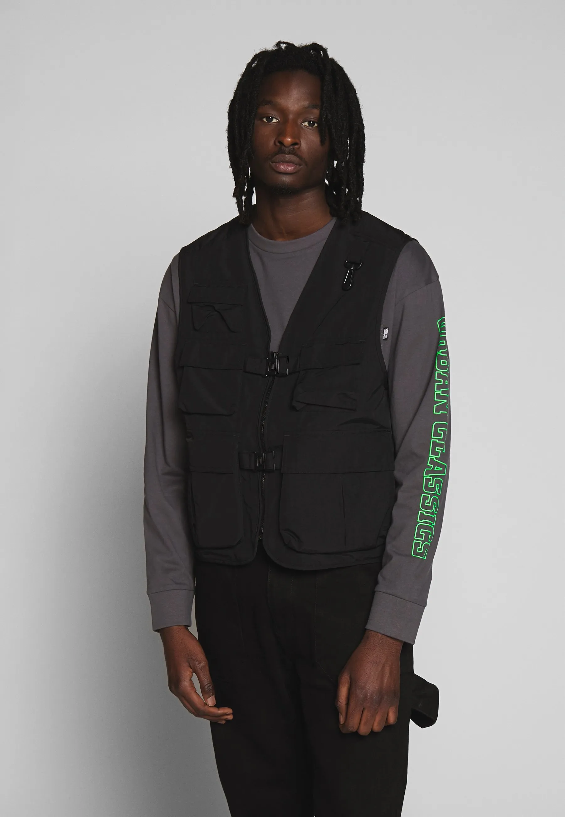 TACTICAL VEST - Smanicato