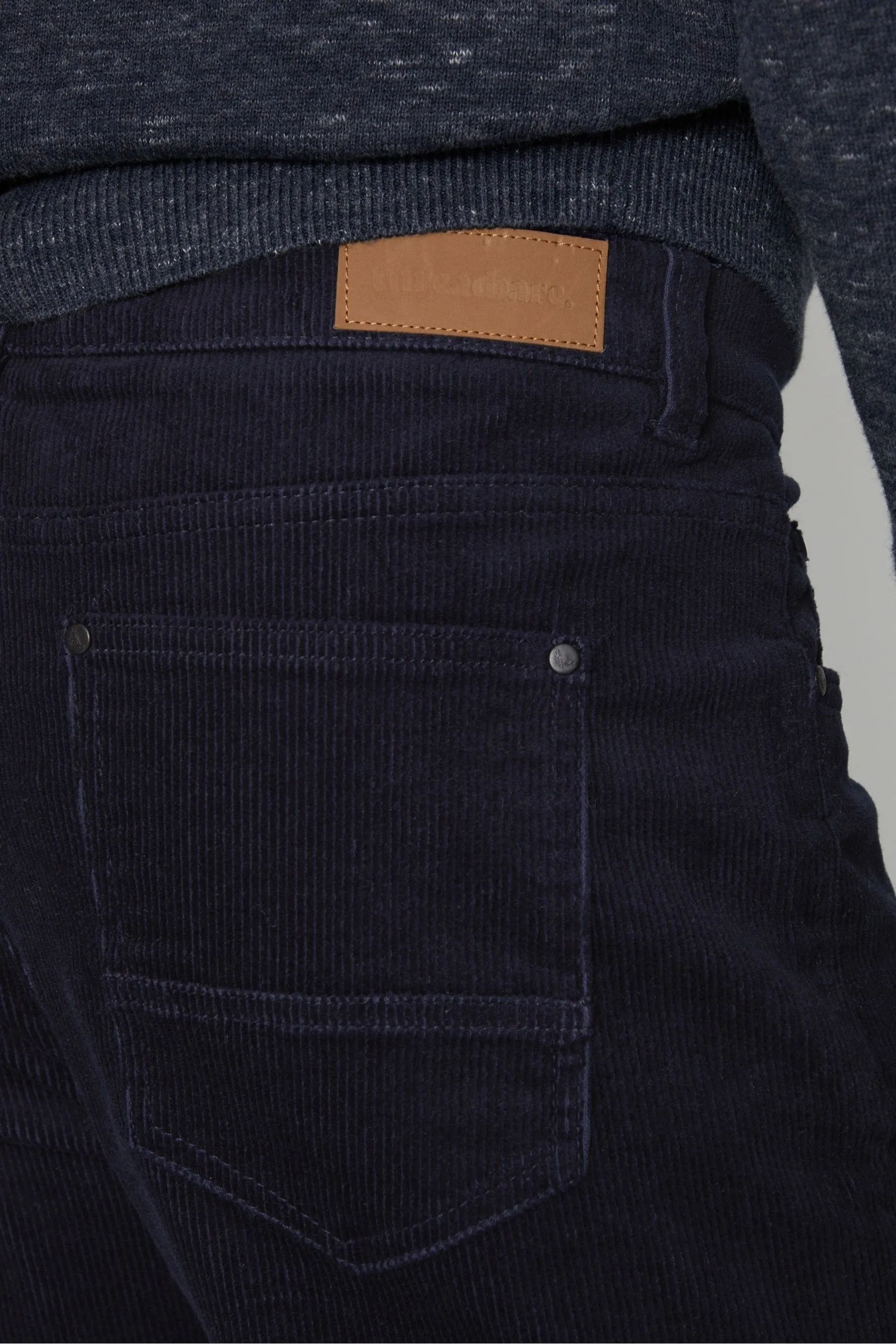Threadbare - Pantaloni elasticizzata in velluto a coste con 5 tasche