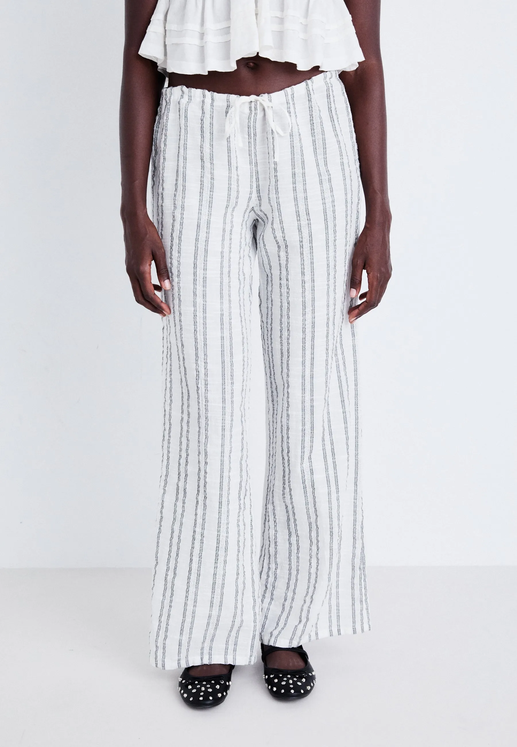 WIDE LEG PANT - Pantaloni