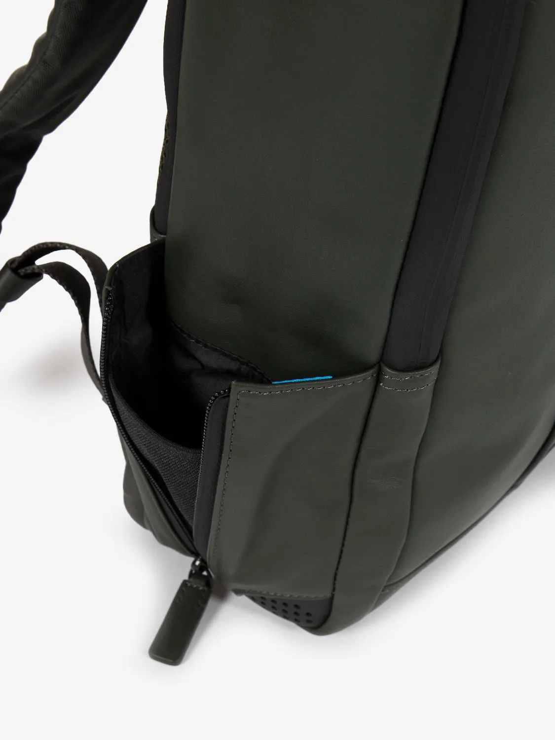 Zaino in pelle porta pc 14'' verde